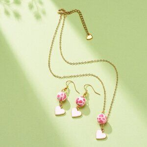 NWOT - Adorable Heart Necklace and Dangle Earring set - Daughter Gift - Girls